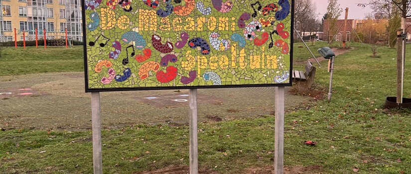 Mozaikbord_speelplek_Marie_Curiestraat