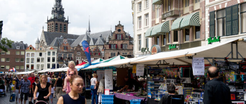 2012-08-22---grote-markt-markt