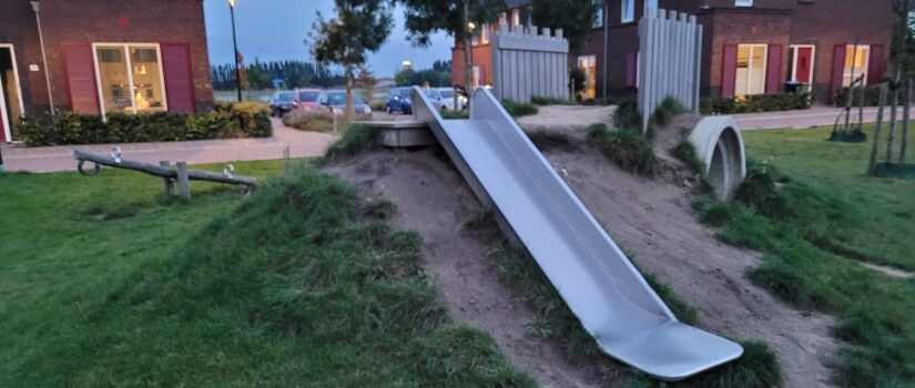 Tunnel_brug_glijbaan