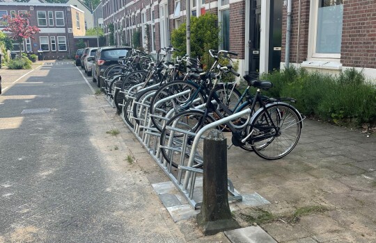 Fietsenrekken_Van_Somerenstraat